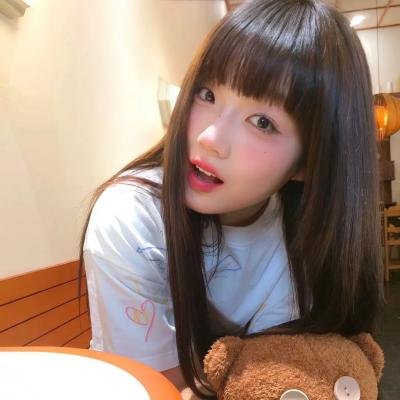 暗红
